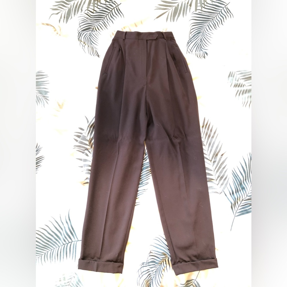 SOLD ‼️Vintage high waisted Austin reed 100% worsted wool pants‎